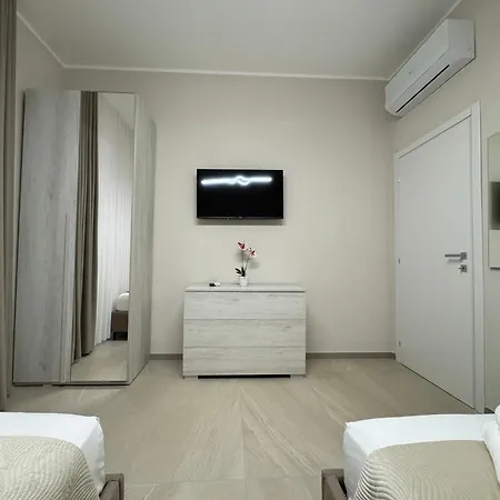 Fjola Coast Апартаменты Специя